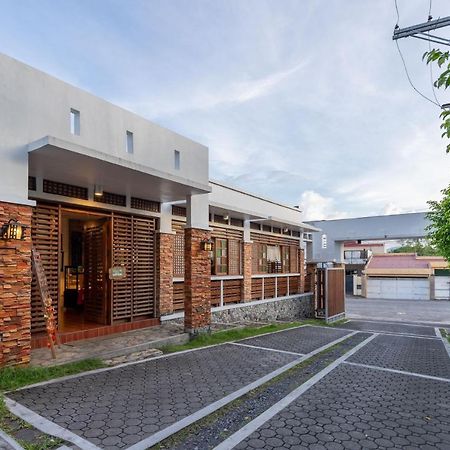 Zen Rooms Casa Lorenzo Legazpi Zewnętrze zdjęcie