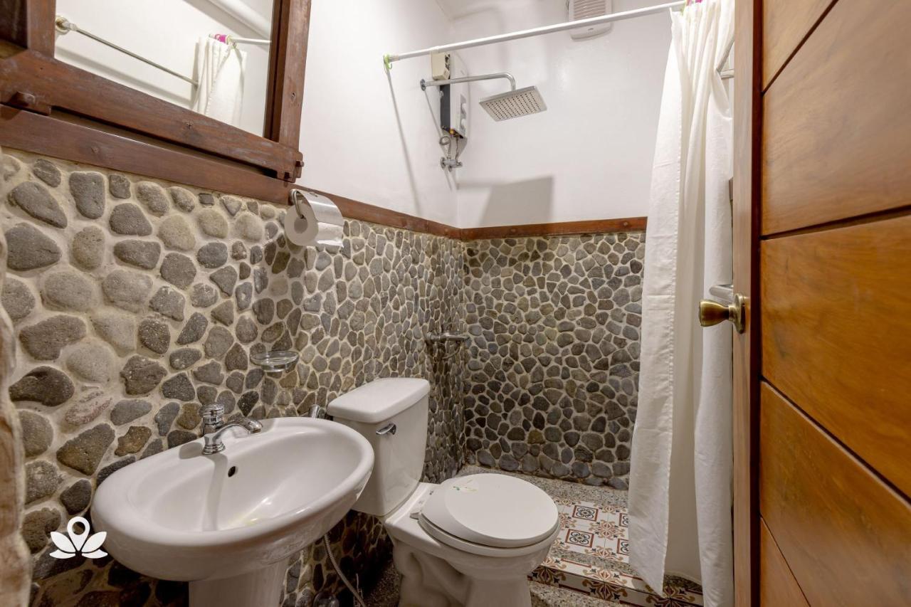 Zen Rooms Casa Lorenzo Legazpi Zewnętrze zdjęcie